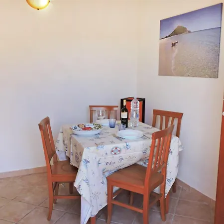 Locazione Turistica Li Cossi.2 Appartamento Valledoria (Sardinia)